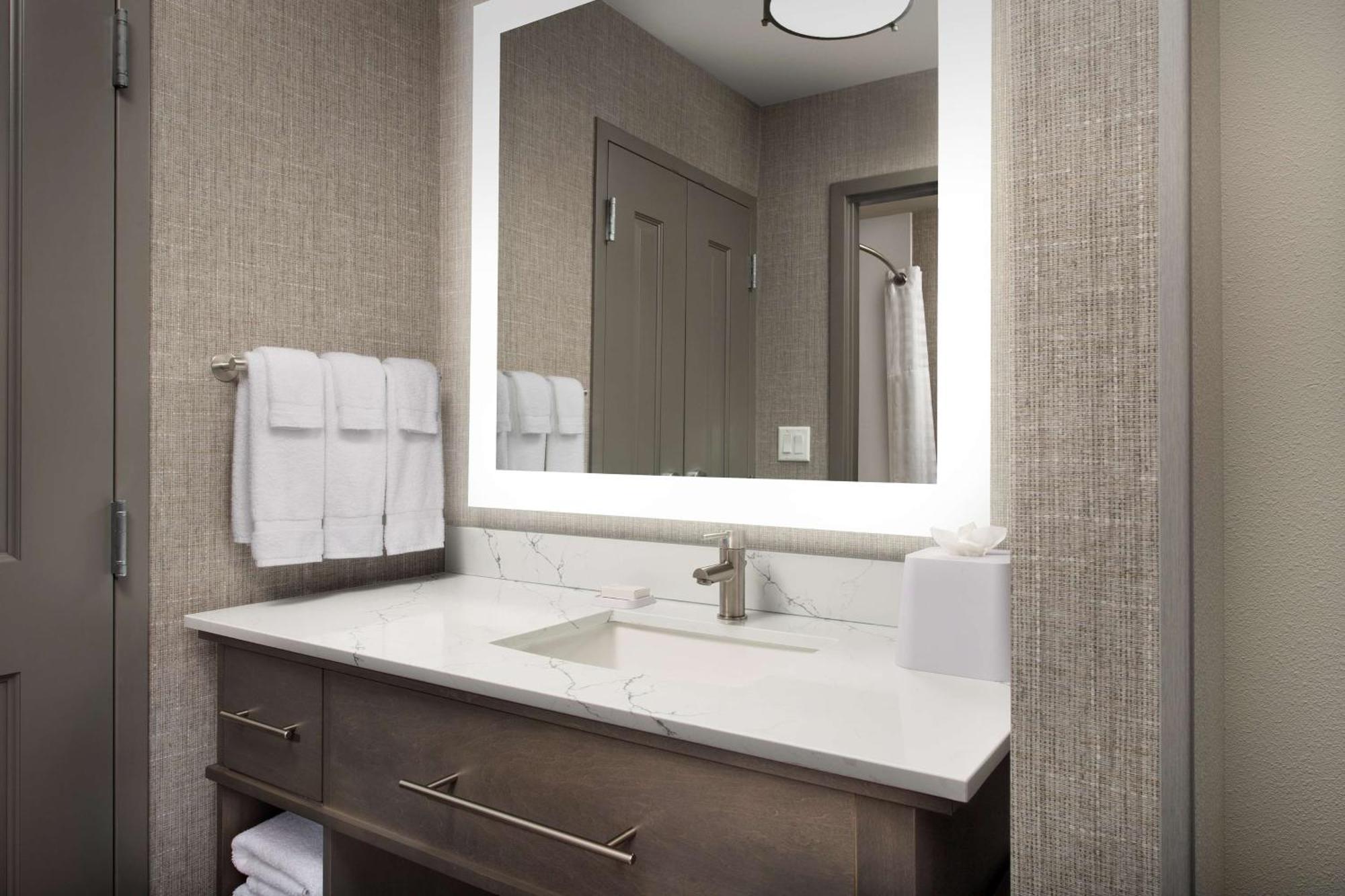 Homewood Suites By Hilton Louisville Airport Zewnętrze zdjęcie