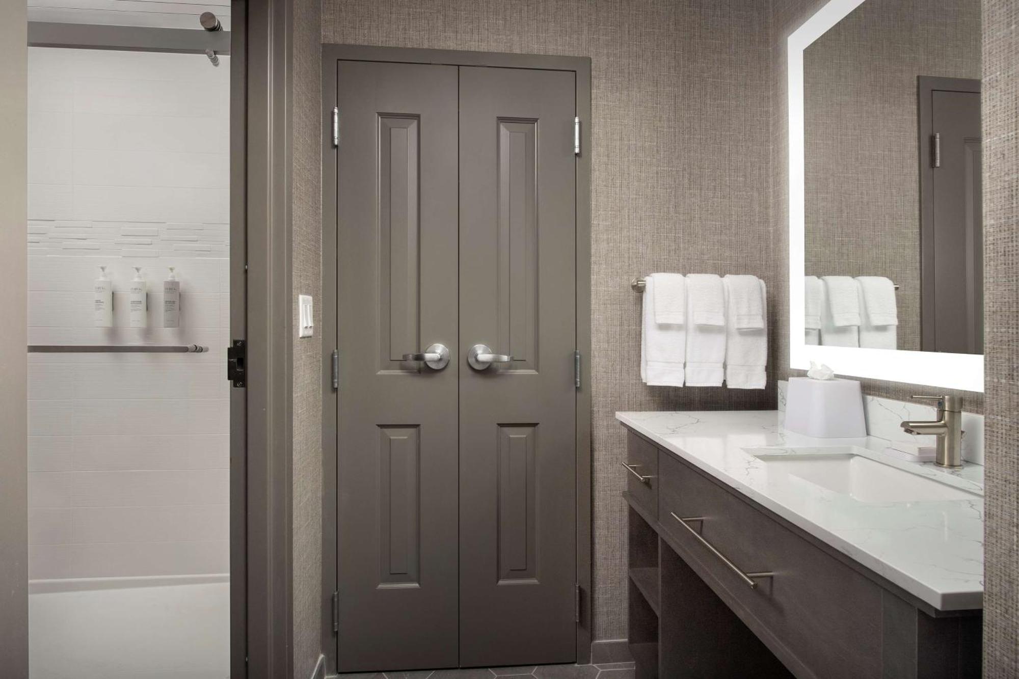 Homewood Suites By Hilton Louisville Airport Zewnętrze zdjęcie