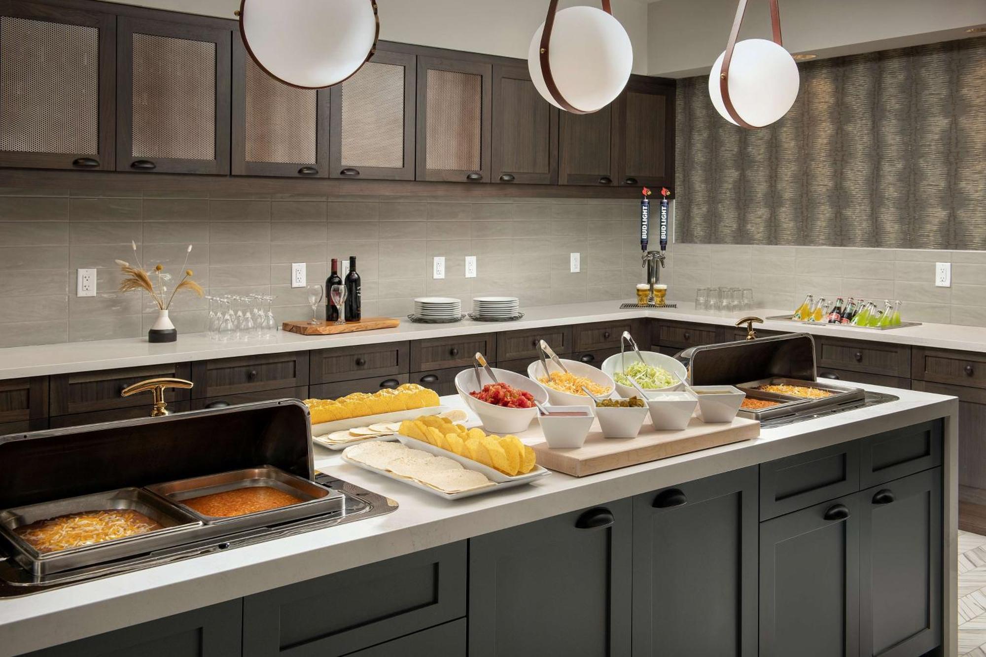 Homewood Suites By Hilton Louisville Airport Zewnętrze zdjęcie